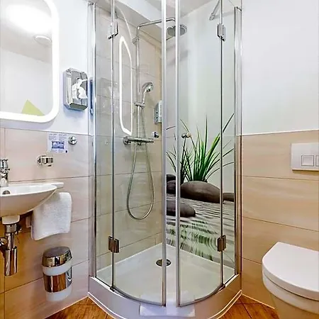 Guenzburg City Hotel 3*