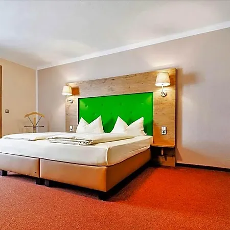 Guenzburg City Hotel 3*