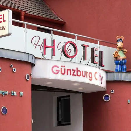 호텔 Guenzburg City