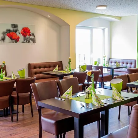 Guenzburg City Hotell
